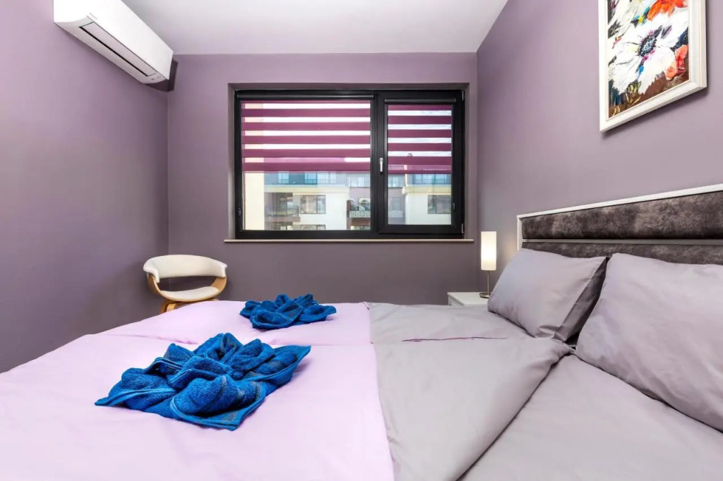 Stylish 1BD flat with a Parking Spot
