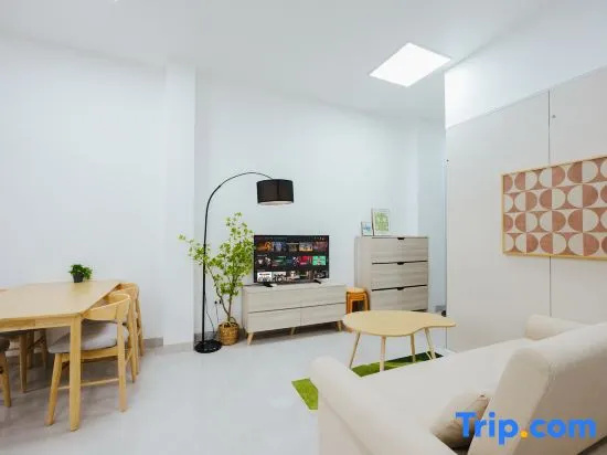 2bed 2bath Apt/Lift/Quiet+Spacious/Near Top Attractions