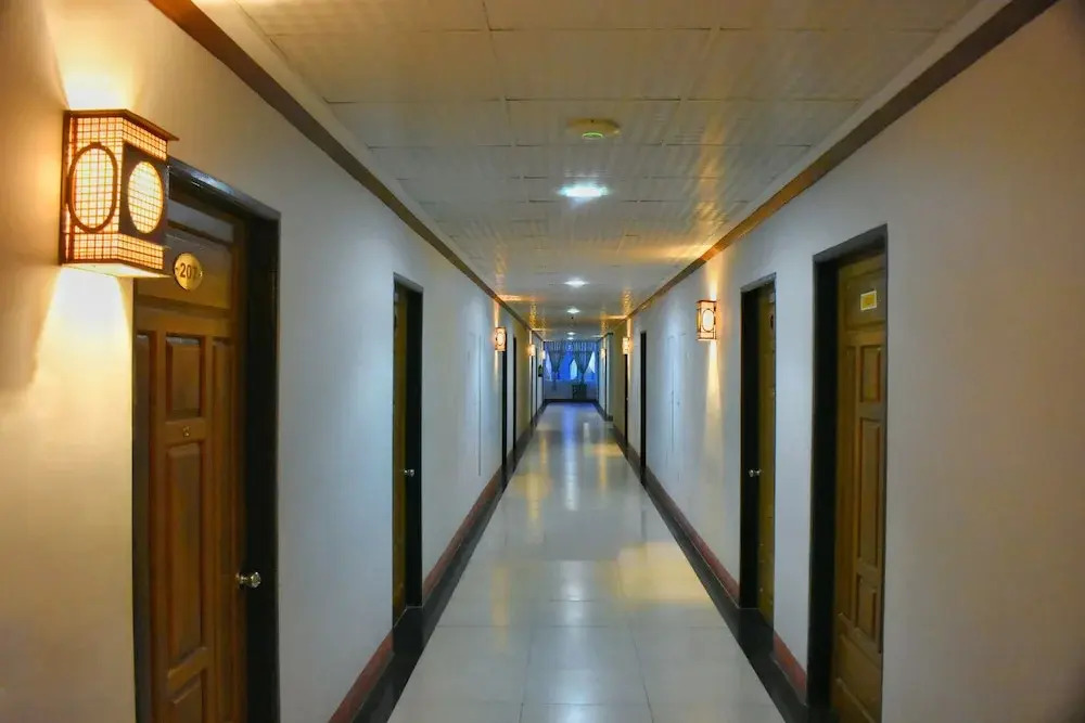 Shwe Poe Eain (1) Hotel