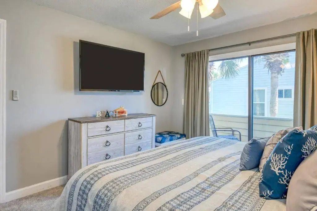 Sea Turtle Shores