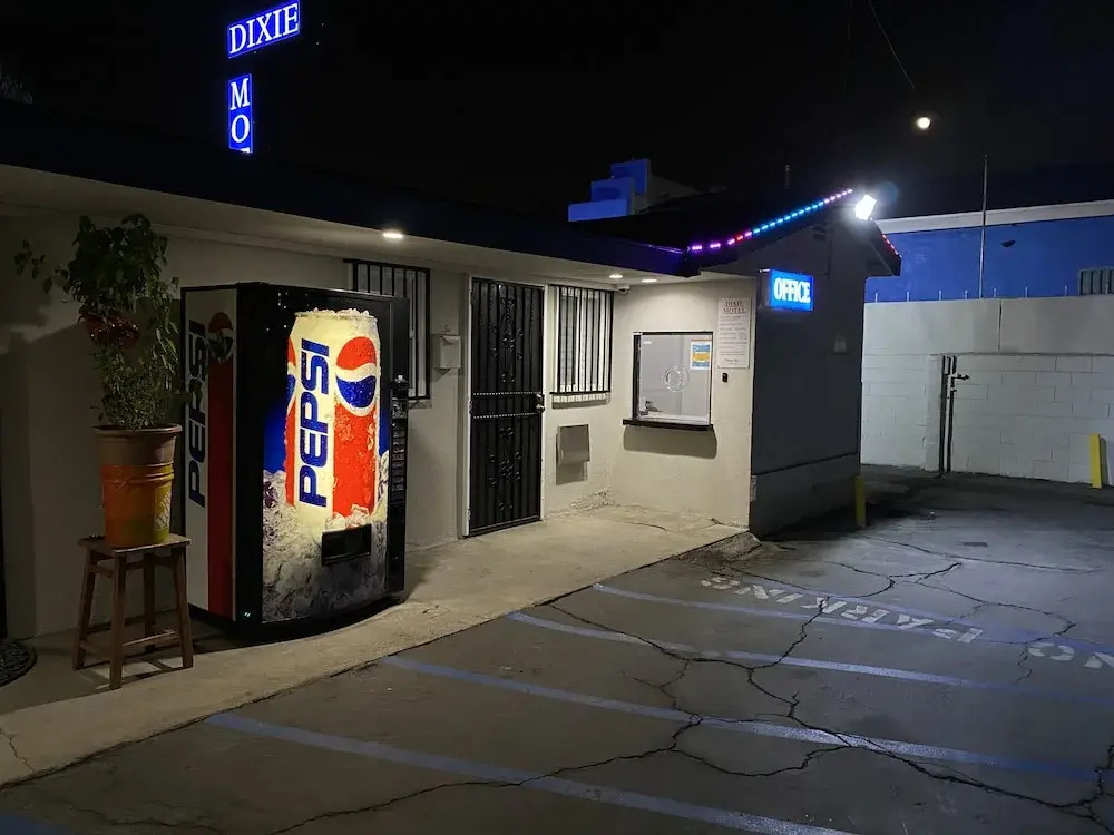Dixie Motel
