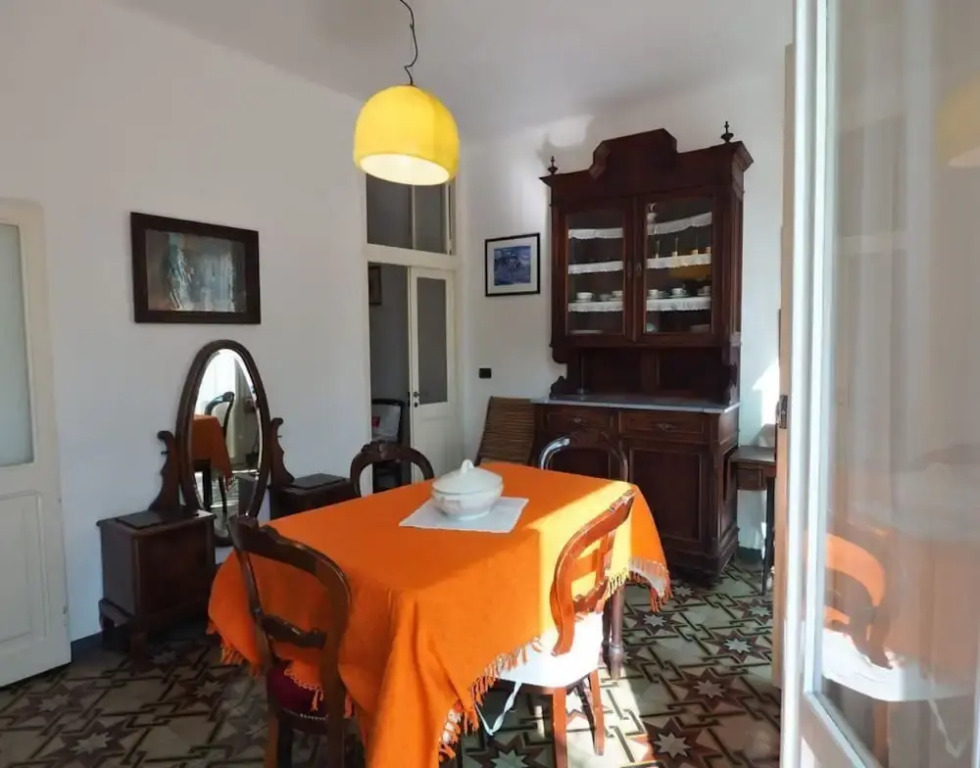 Cà D'axéu Traditional Apartment
