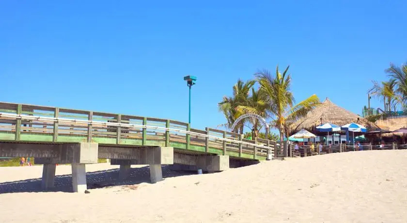 Bayshore Home by Vacation Rental Pros