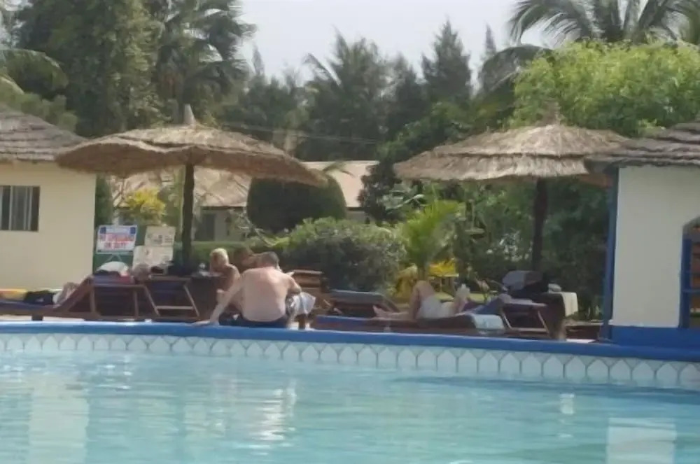 Holiday Beach Club Hotel