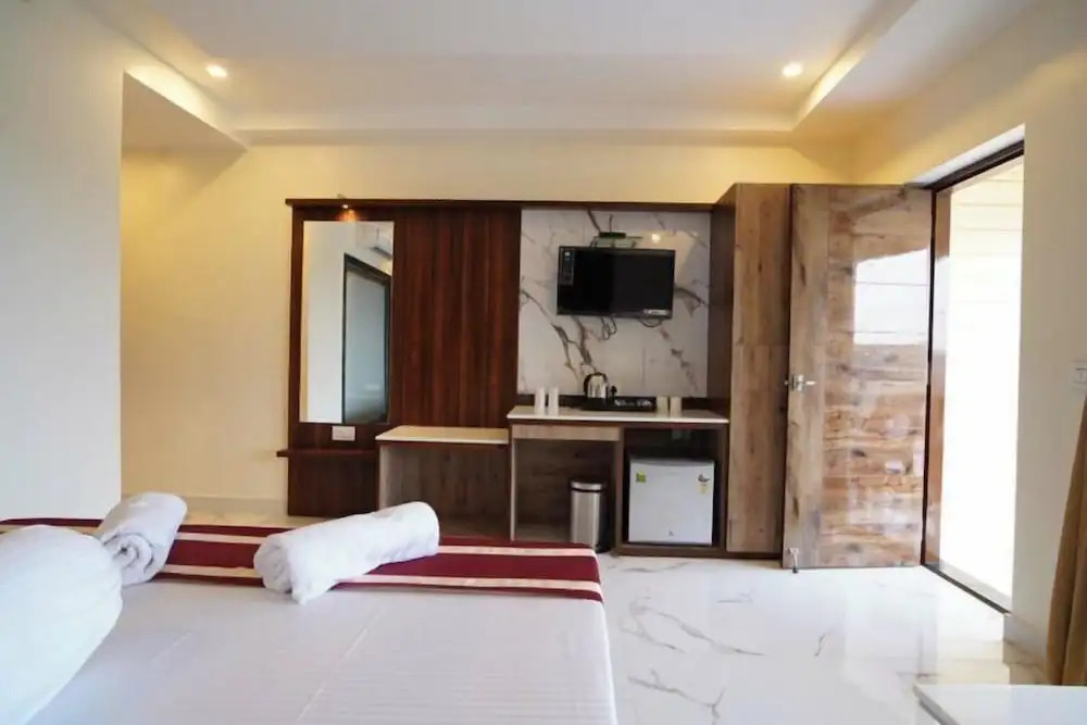 Lipi Resort and Spa