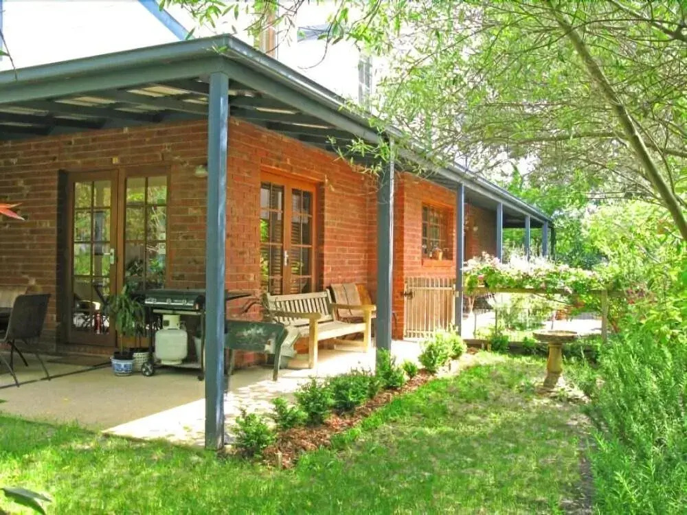 Roseneath Villa B&B