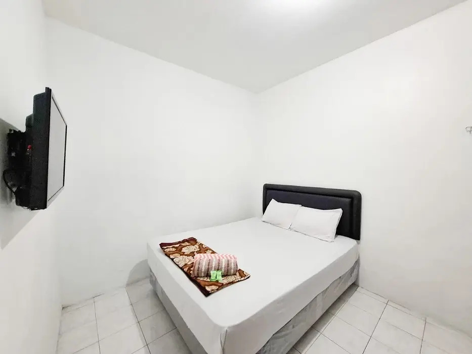 Hotel Djaya RedPartner near Alun Alun Nganjuk