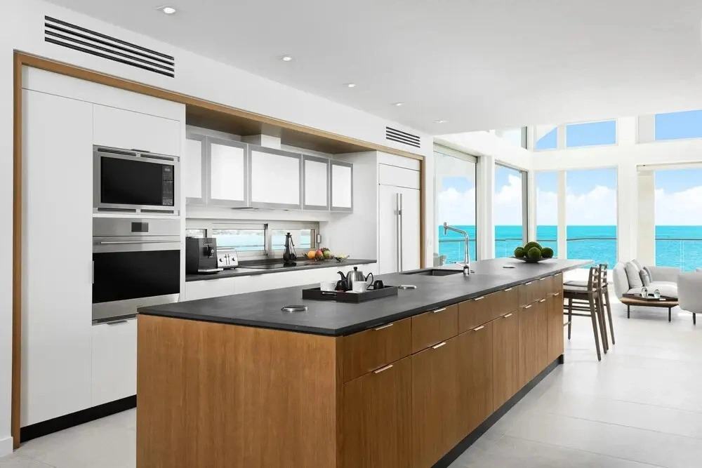La Mer Villa South Oceanfront Luxury on Sapodilla Bay