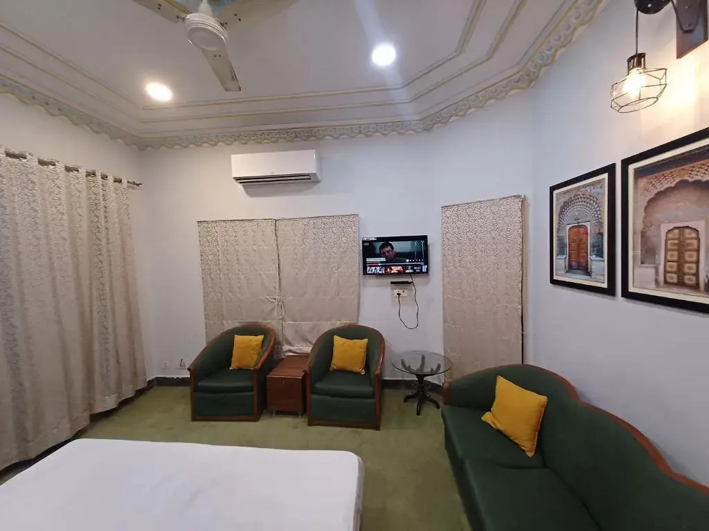 Natraj Palace