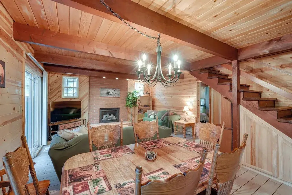 3 Mi to Calaveras Big Trees: Group-ready Mtn Cabin