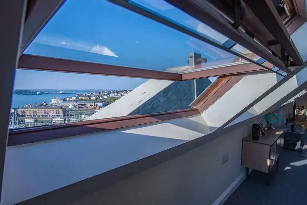The Penthouse - 1 Bedroom Penthouse - Milford Haven