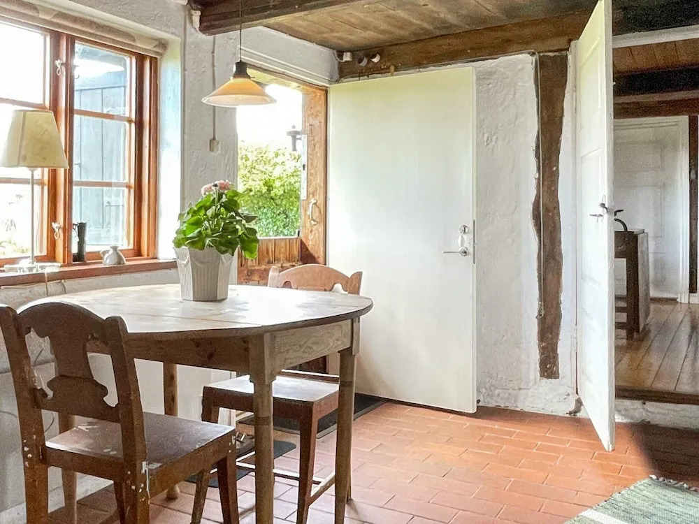 6 Person Holiday Home in Degeberga
