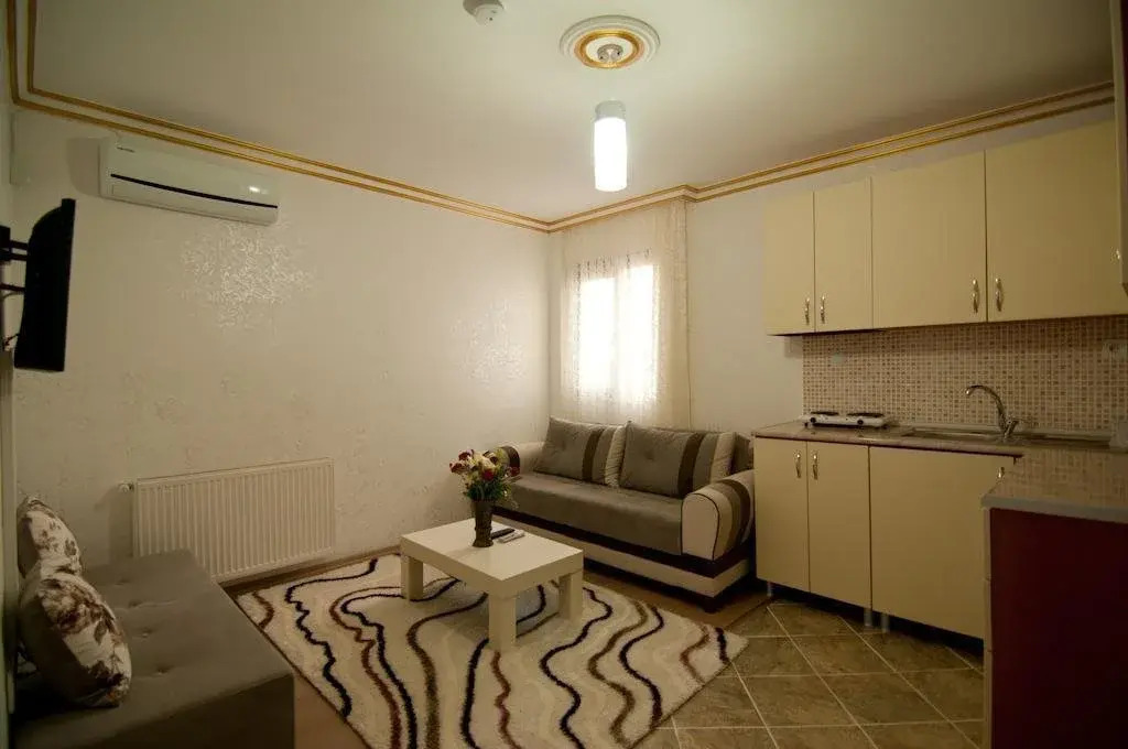 Bera House