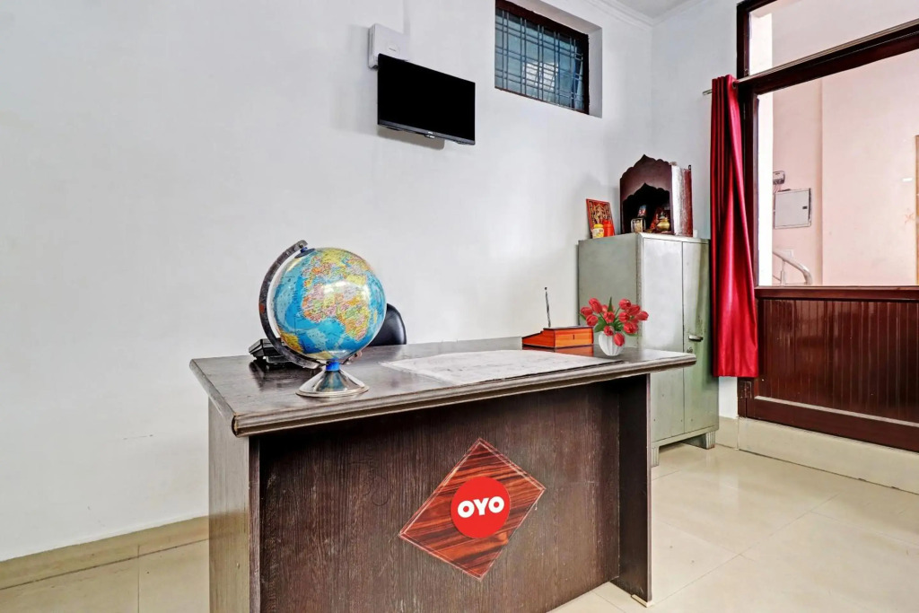 OYO Flagship 80502 Hotel 7 Days Homestay