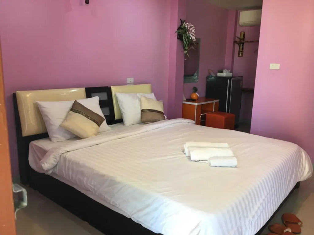 Charming Home Resort ชาร์มมิ่งโฮมรีสอร์ท สวนผึ้ง