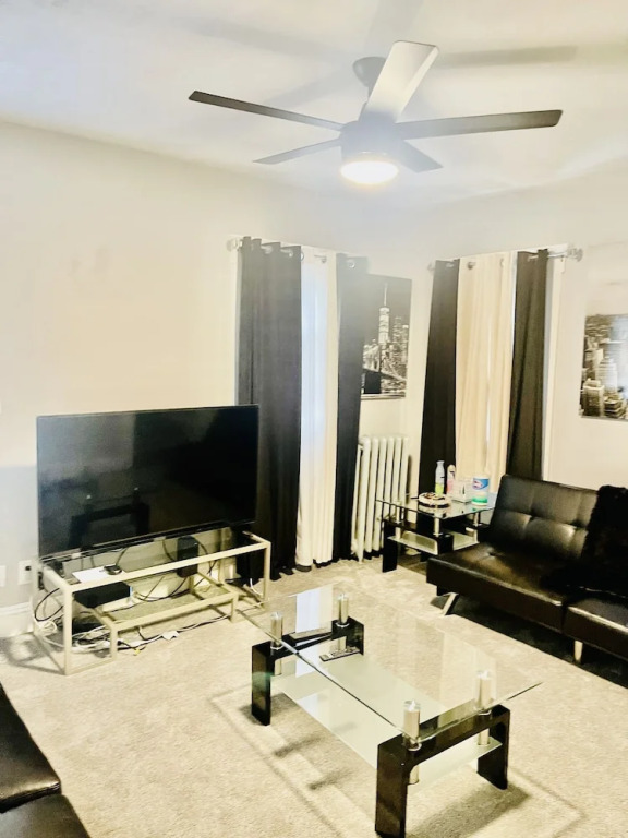 Newly Renovated 2 floor Getaway