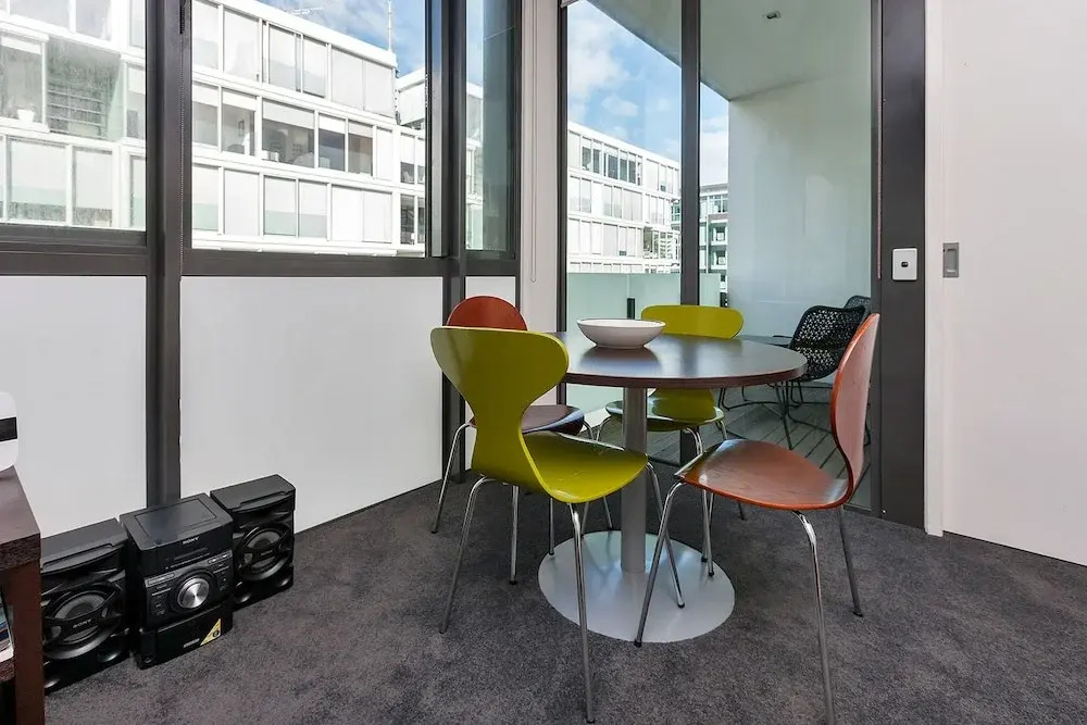 QV Modern Viaduct Apartment - 331