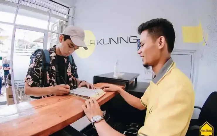 AUR KUNING HOSTEL SYARIAH Bukittinggi