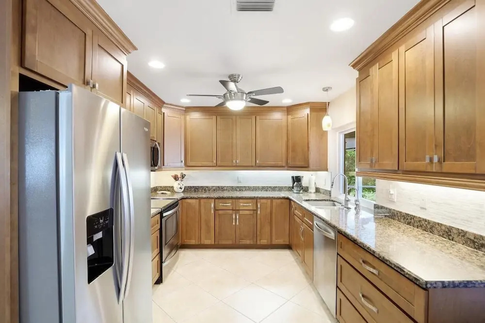 Centrally Located Pet-friendly Home With spa and Pool