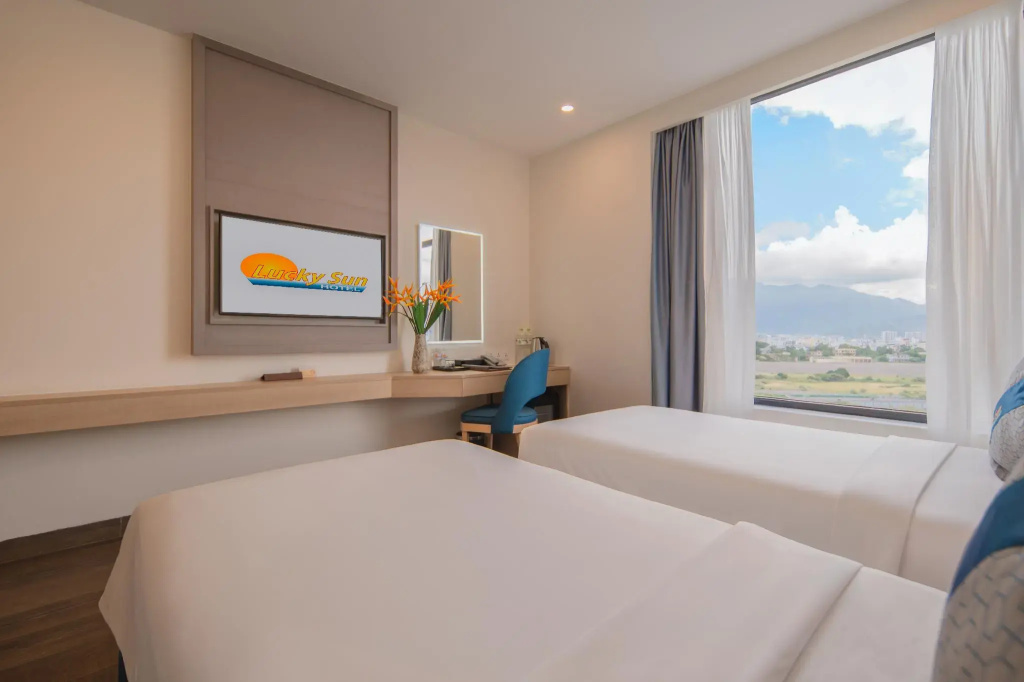 Lucky Sun Hotel Nha Trang Beach