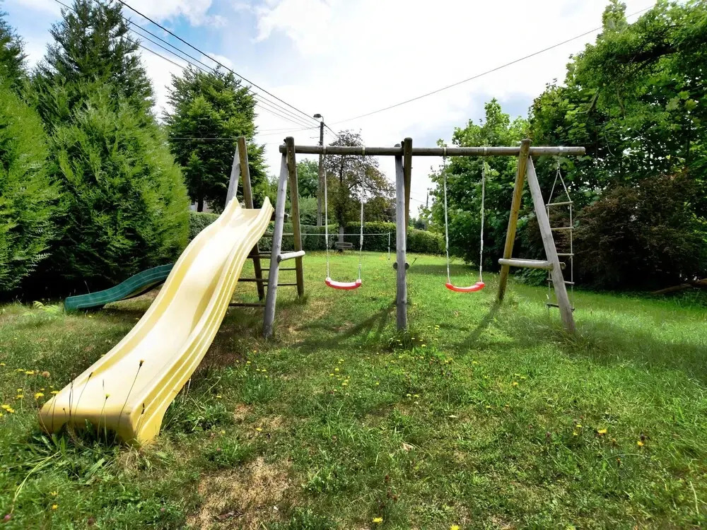Beautiful, Authentic Group House With Modern Amenities in Mondain Spa