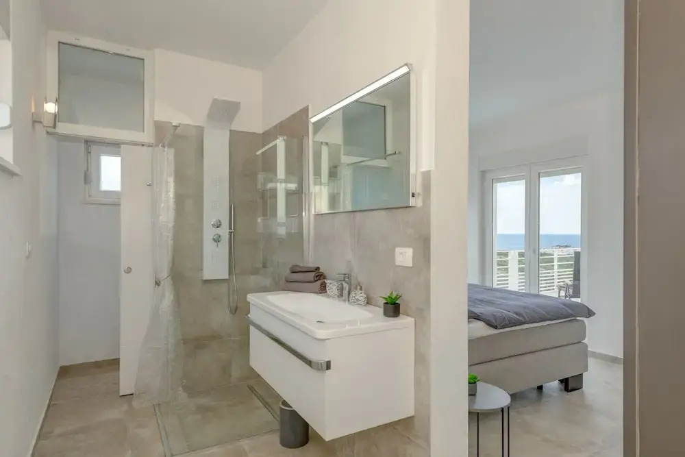 Villa White Pearl