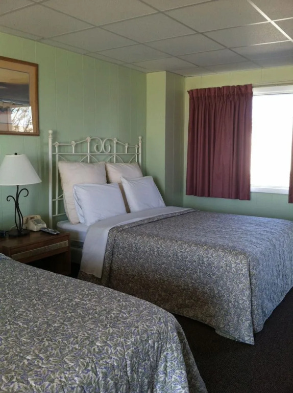 Blue Sea Motor Inn