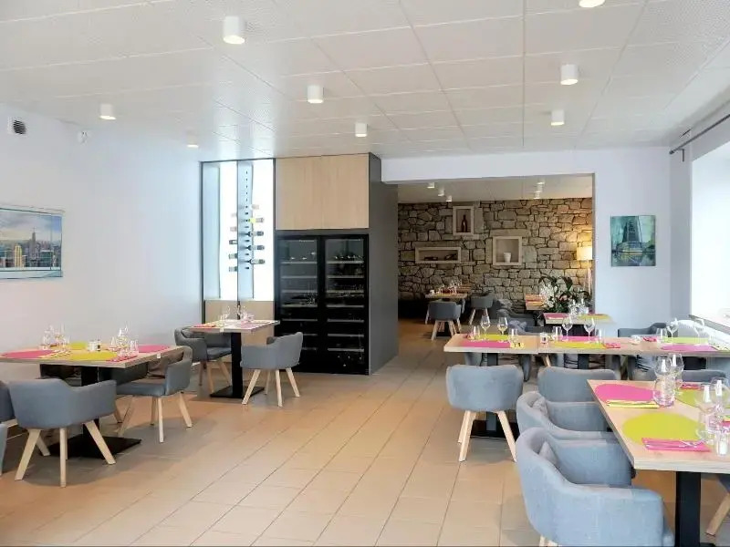 Logis Hôtel Le Confluent