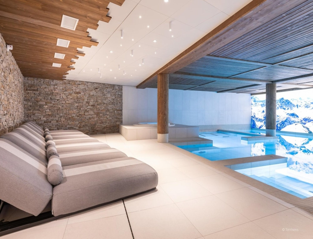 Apartment With ski Access in Northern Alps