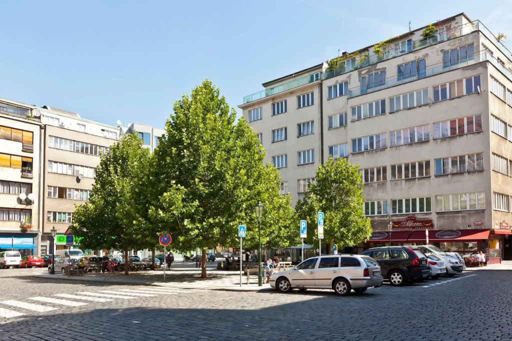 Lovely Prague Apartments