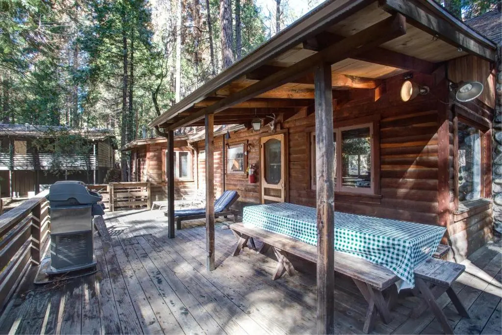 53 Creekside Cabin