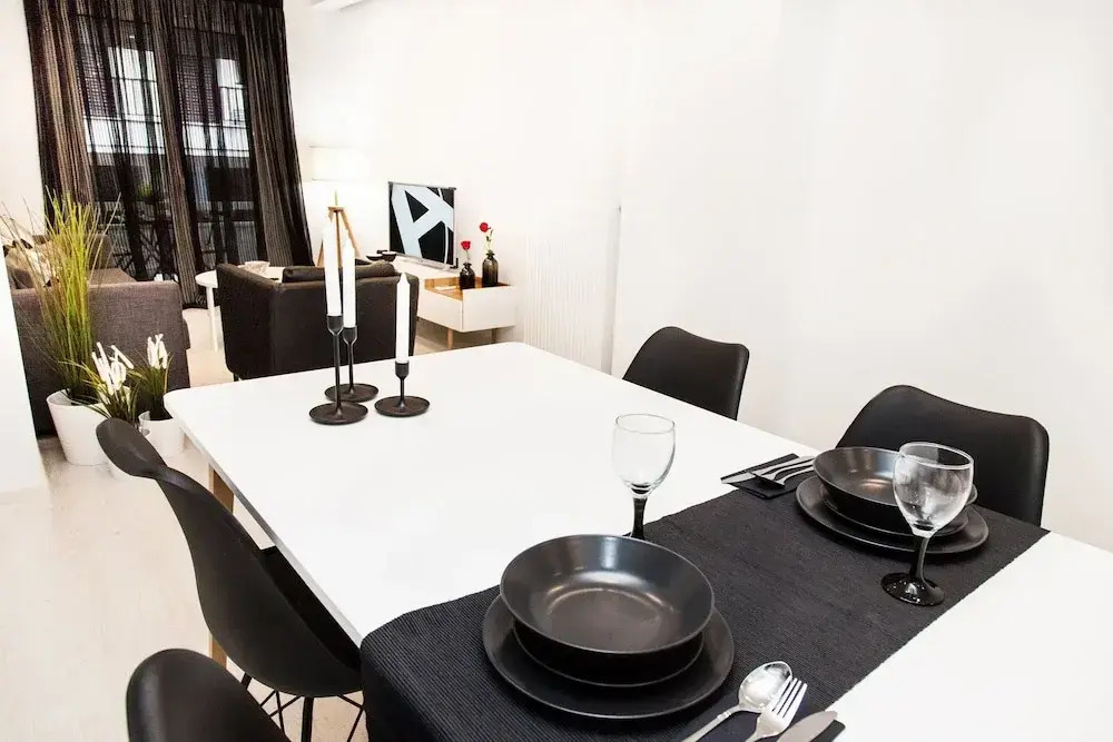 Modern Glamorous Apt in Athens DT