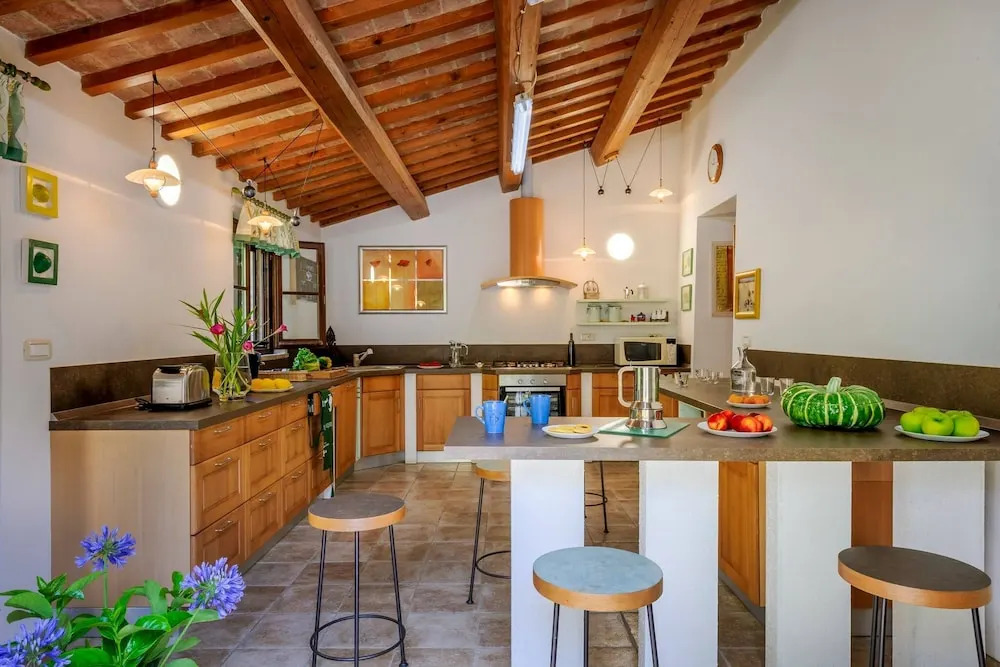 La Girolima 6 2 by Marche Holiday Villas