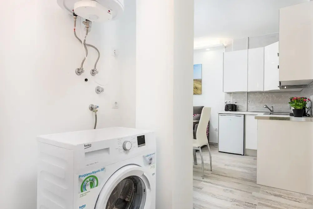 C104B Brand New Apartment, Elegant, Pool