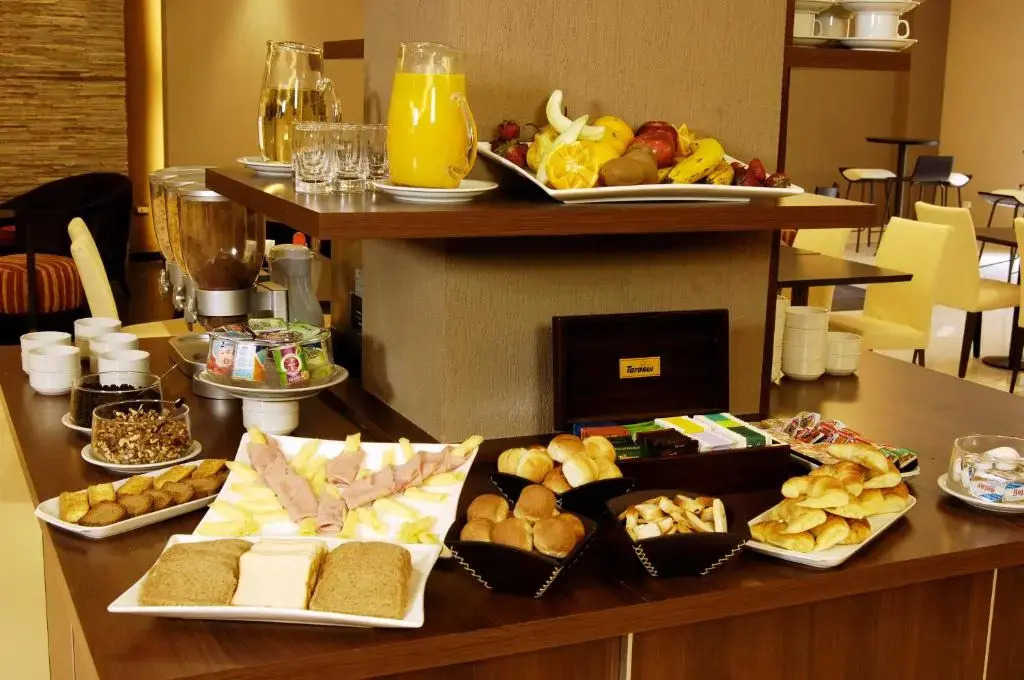 Land Plaza Hotel
