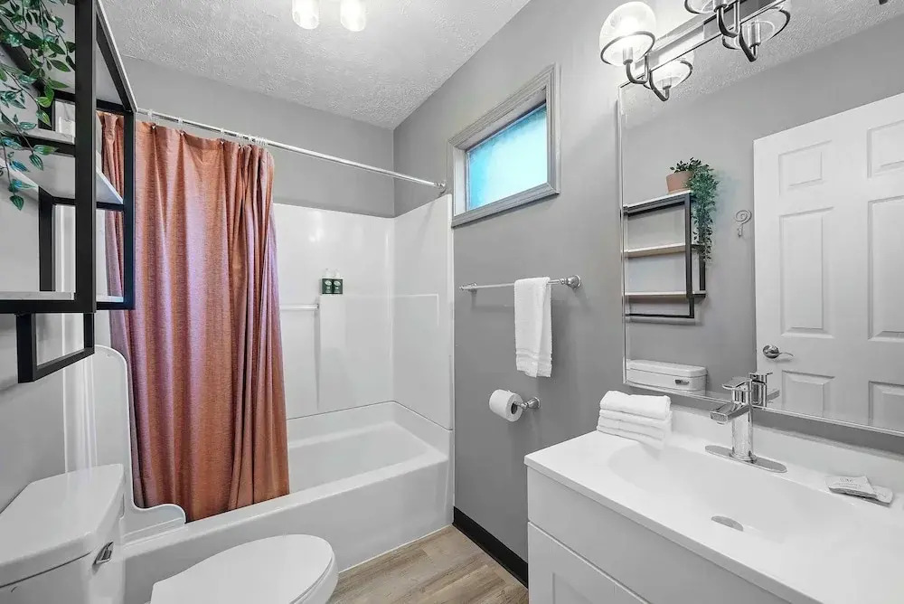 North Pearl Residences 874