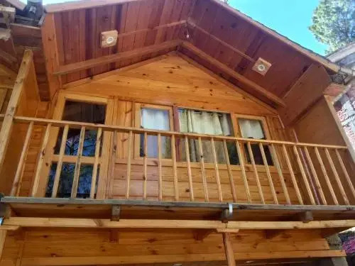 A Hillock Resort
