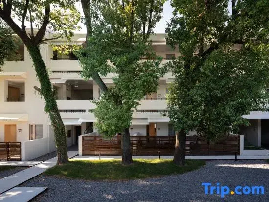 Songzhiyu 3 Homestay (Suzhou Pingjiang Road Guanqian Street Branch)