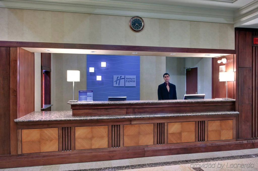 Holiday Inn Express Hotel & Suites Milton by IHG