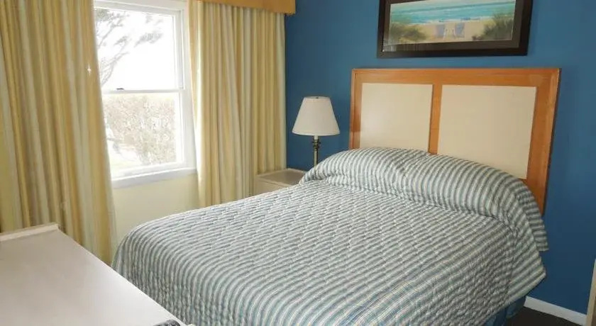 Townhouses & Captains Quarters