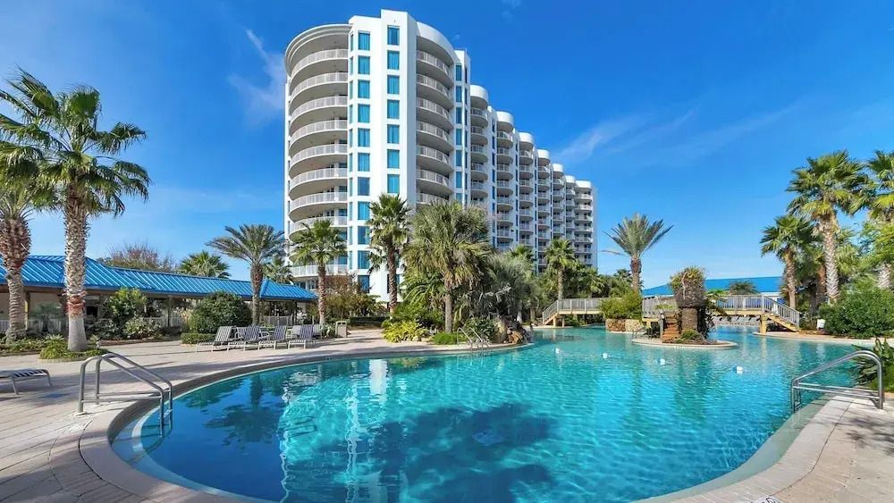 Palms Resort 2813: 2br, Pools, Courts, Gulf Views & Minutes to Beach!