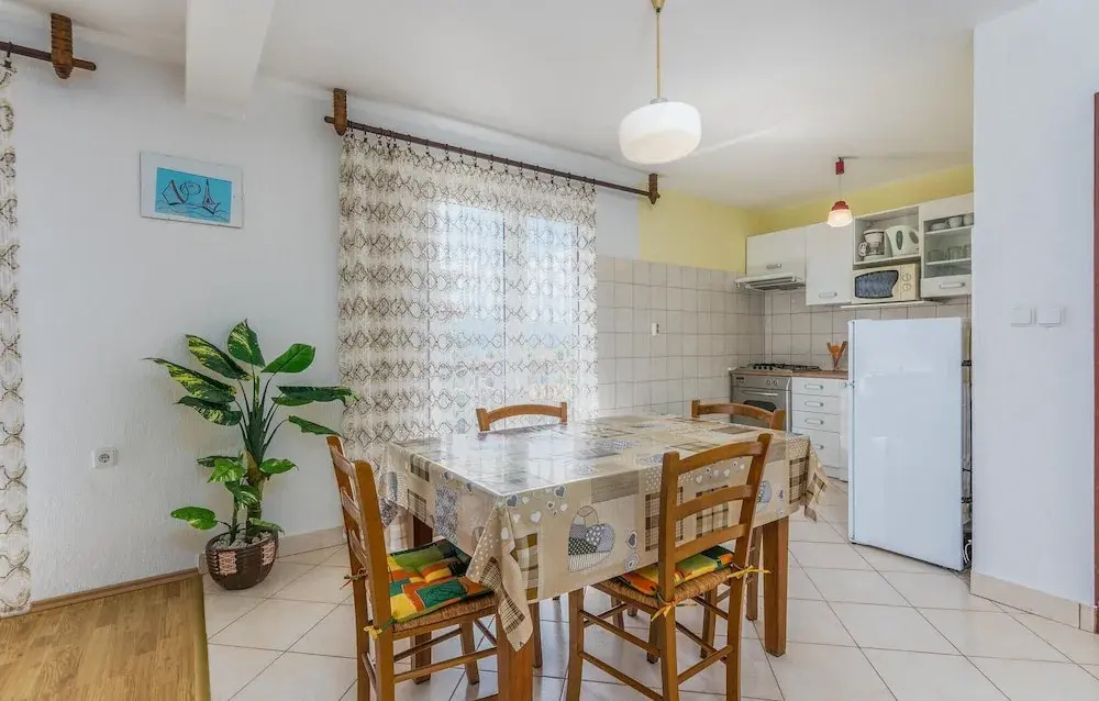 Amazing Home in Krk With Wifi and 2 Bedrooms