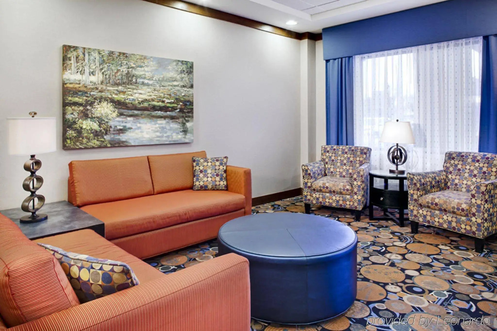 Holiday Inn Express Hotel & Suites Coralville by IHG