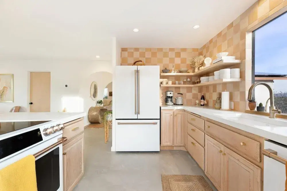 Terracasa - Hot Tub, Fire Pit, Outdoor Shower & Endless Views 2 Bedroom Home by RedAwning