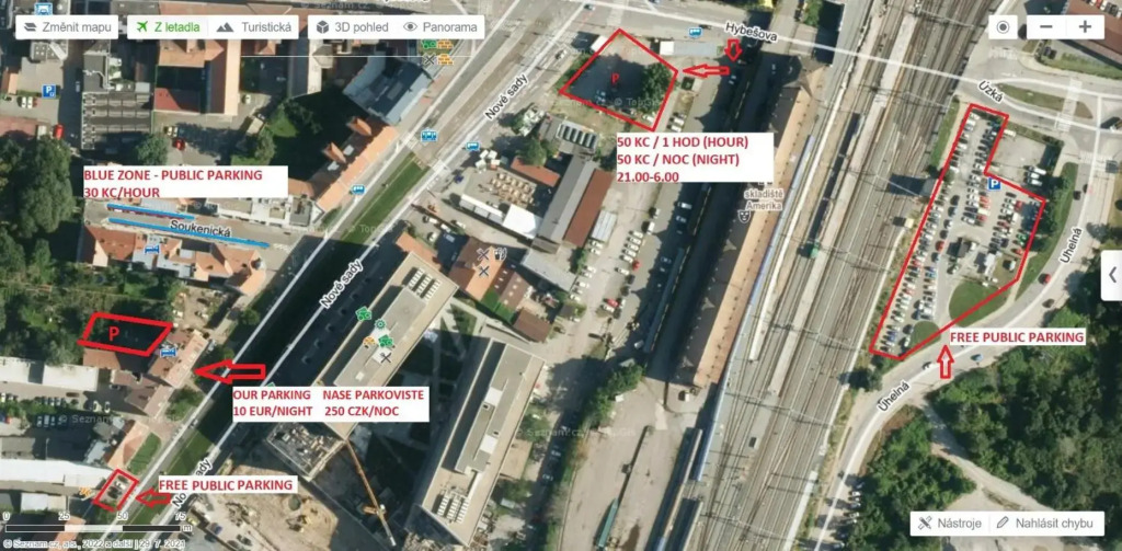 Apartment with parking in the Center - 500m from Hlavní nádraží