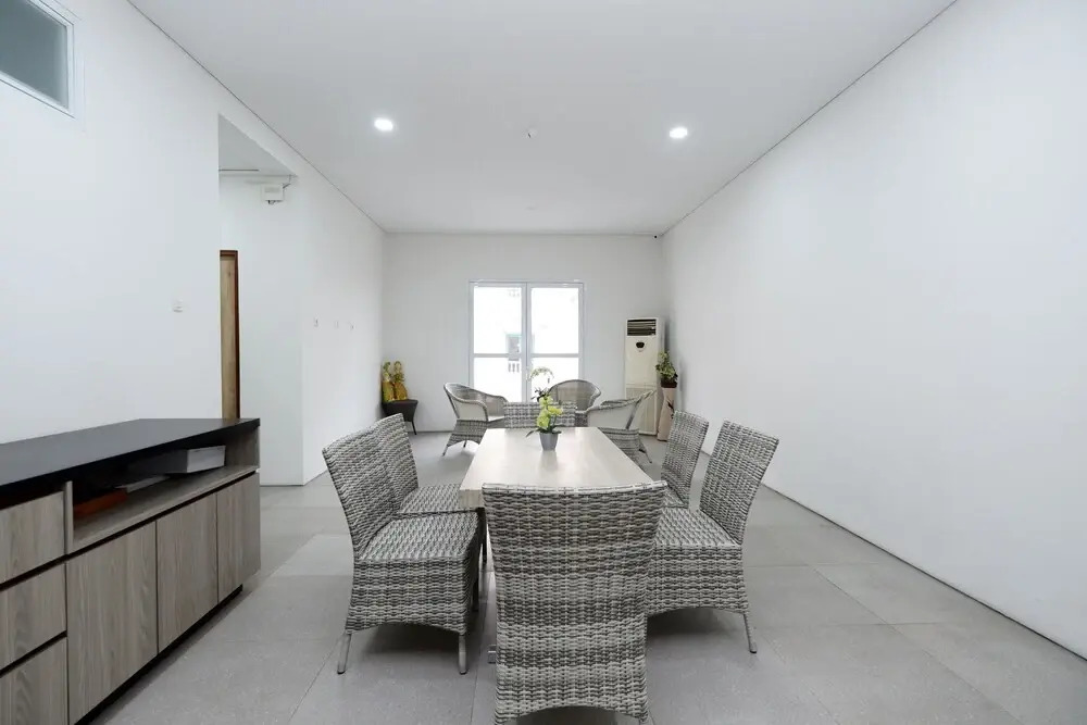 Jebres House Syariah by OYO Rooms