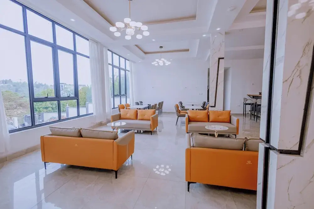 Kiri Hotel