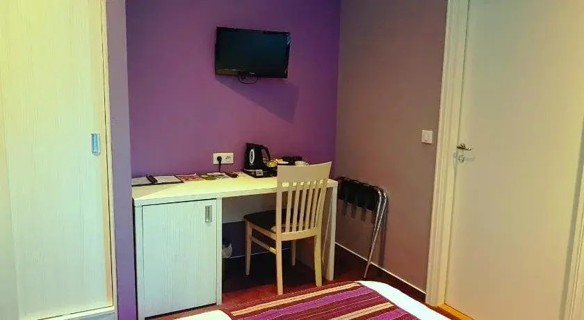 Irin Hotel