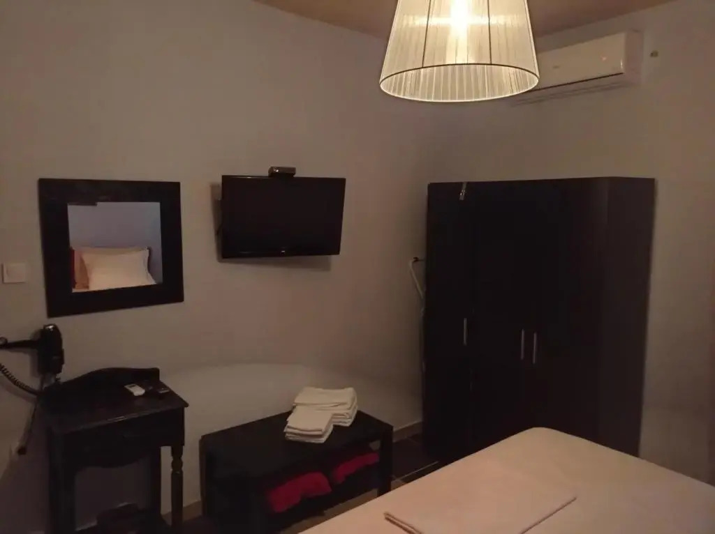 Cozy Apartment Alexandros near Aqueduct (Kamares)