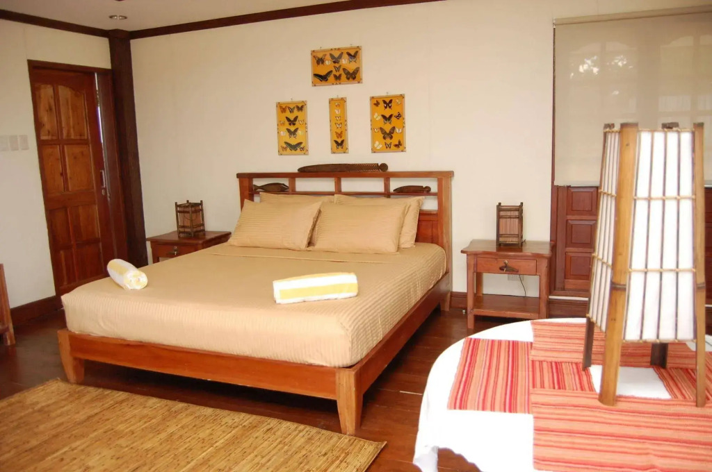 Arena Island Resort